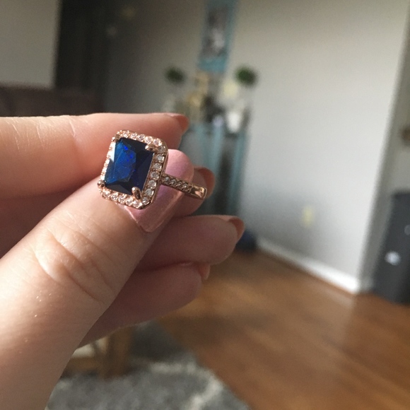 Rose Gold Square Blue CZ Stone Accent Ring - Picture 2 of 6